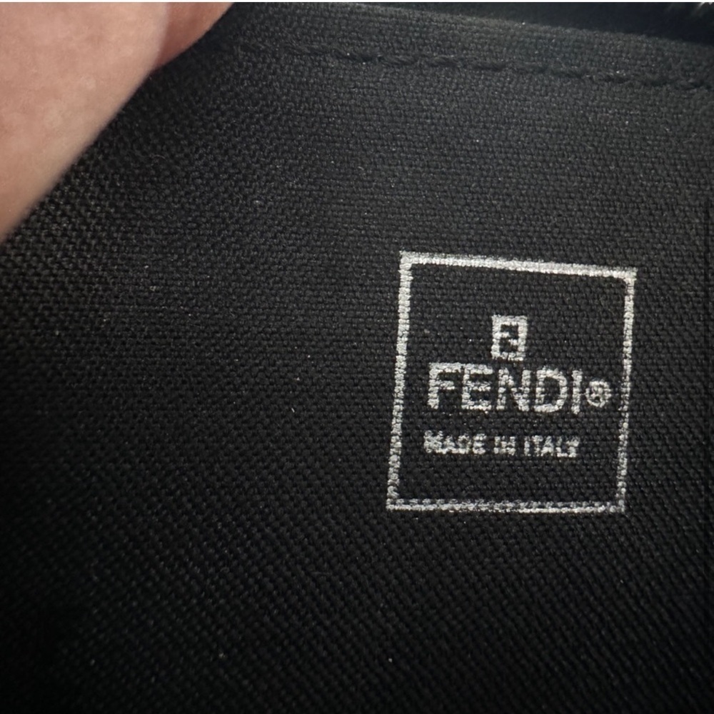 Fendi Coin case - Picture 3 of 4
